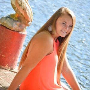 Meet your Posher, Emma